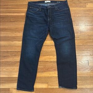 Men's Dark Blue Jeans